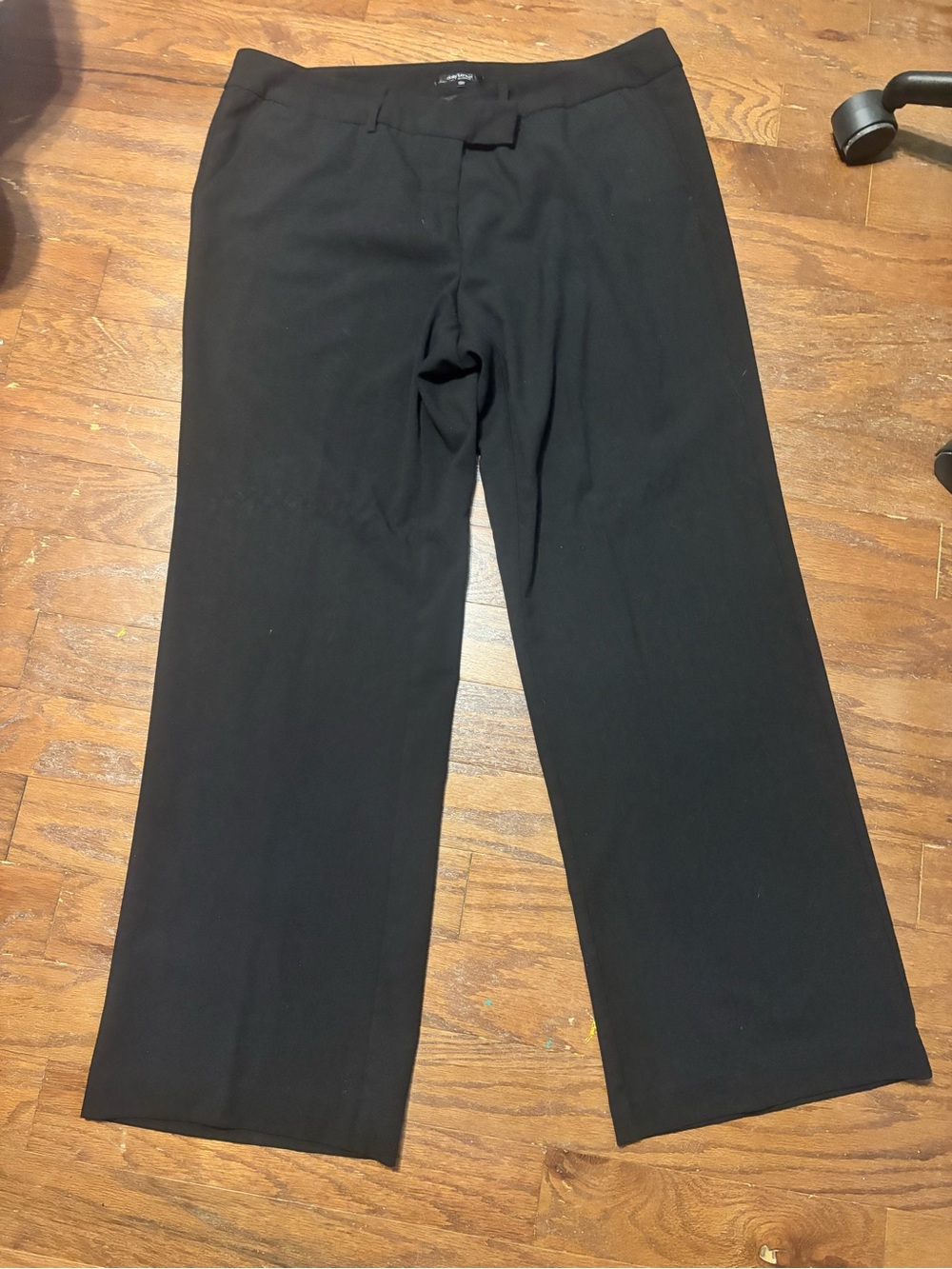 Daisy Fuentes 16W business casual trousers